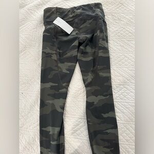 New tags, Athleta leggings size medium